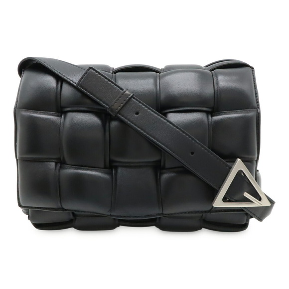 Bottega Veneta Handbags - Bottega Veneta Maxi Intrecciato Padded Cassette Bag Black
